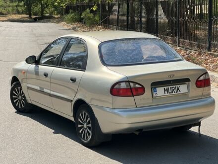 Деу Сенс 2008 у Миколаєві на Automoto.ua Сірий Деу Сенс, об'ємом двигуна 1.5 л та пробігом 182 тис. км за 2999 $, фото 1 на Automoto.ua