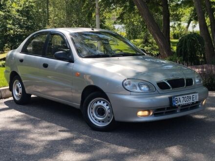 Дэу Сенс 2009 в Петрово на Automoto.ua Серый Дэу Сенс, объемом двигателя 1.6 л и пробегом 140 тыс. км за 3500 $, фото 1 на Automoto.ua