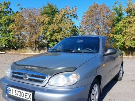 Сірий Деу Сенс, об'ємом двигуна 1.5 л та пробігом 260 тис. км за 2200 $, фото 1 на Automoto.ua
