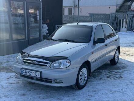 Сірий Деу Сенс, об'ємом двигуна 1.5 л та пробігом 196 тис. км за 2750 $, фото 1 на Automoto.ua