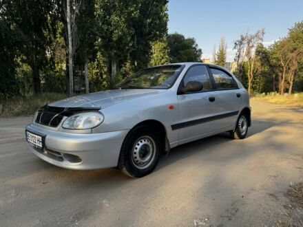 Сірий Деу Сенс, об'ємом двигуна 1.5 л та пробігом 175 тис. км за 2800 $, фото 1 на Automoto.ua