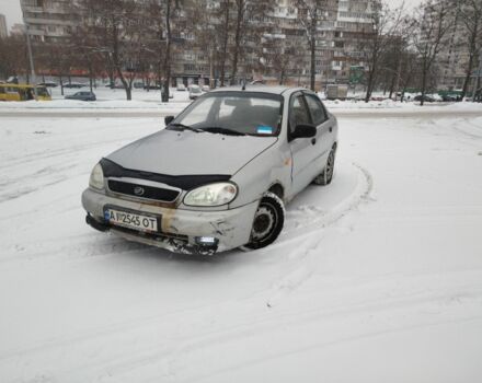 Сірий Деу Сенс, об'ємом двигуна 1.5 л та пробігом 240 тис. км за 1599 $, фото 1 на Automoto.ua