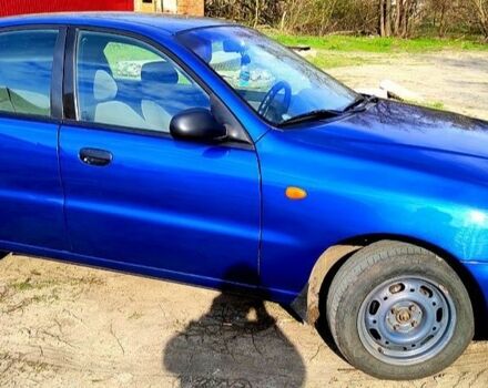 Синий Дэу Сенс, объемом двигателя 0 л и пробегом 272 тыс. км за 2800 $, фото 2 на Automoto.ua