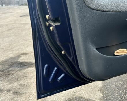 Синий Дэу Сенс, объемом двигателя 1.5 л и пробегом 200 тыс. км за 3300 $, фото 8 на Automoto.ua