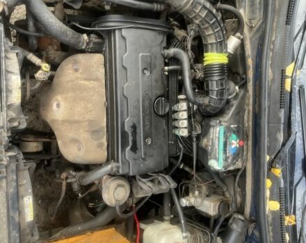 Деу Сенс 1998 у Харкові на Automoto.ua Синій Деу Сенс, об'ємом двигуна 2 л та пробігом 449 тис. км за 712 $, фото 6 на Automoto.ua