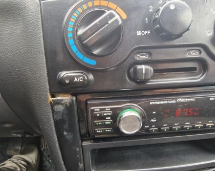 Деу Сенс 1998 у Бучаче на Automoto.ua Синій Деу Сенс, об'ємом двигуна 1.5 л та пробігом 560 тис. км за 999 $, фото 11 на Automoto.ua