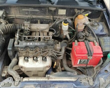 Синий Дэу Сенс, объемом двигателя 1.5 л и пробегом 195 тыс. км за 2800 $, фото 6 на Automoto.ua