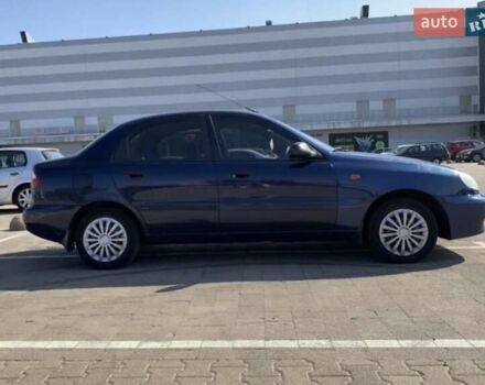 Синий Дэу Сенс, объемом двигателя 1.6 л и пробегом 380 тыс. км за 2200 $, фото 1 на Automoto.ua