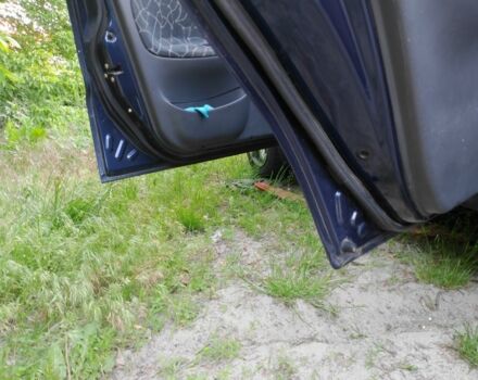 Синій Деу Сенс, об'ємом двигуна 1.3 л та пробігом 187 тис. км за 2400 $, фото 3 на Automoto.ua