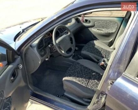 Синий Дэу Сенс, объемом двигателя 1.6 л и пробегом 380 тыс. км за 2200 $, фото 4 на Automoto.ua