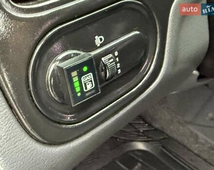 Синий Дэу Сенс, объемом двигателя 1.3 л и пробегом 191 тыс. км за 1700 $, фото 14 на Automoto.ua