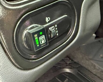 Синий Дэу Сенс, объемом двигателя 1.3 л и пробегом 192 тыс. км за 1700 $, фото 14 на Automoto.ua