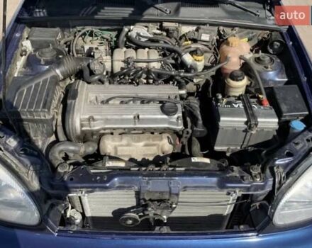 Синий Дэу Сенс, объемом двигателя 1.6 л и пробегом 380 тыс. км за 2200 $, фото 5 на Automoto.ua