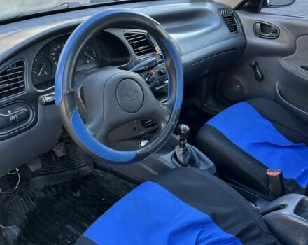 Синий Дэу Сенс, объемом двигателя 1.3 л и пробегом 300 тыс. км за 1300 $, фото 5 на Automoto.ua