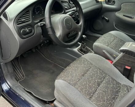 Синий Дэу Сенс, объемом двигателя 1.3 л и пробегом 380 тыс. км за 1600 $, фото 3 на Automoto.ua