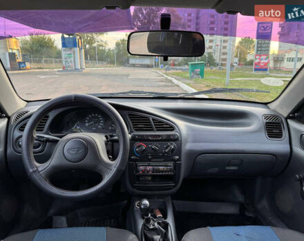 Синий Дэу Сенс, объемом двигателя 1.3 л и пробегом 122 тыс. км за 2200 $, фото 5 на Automoto.ua