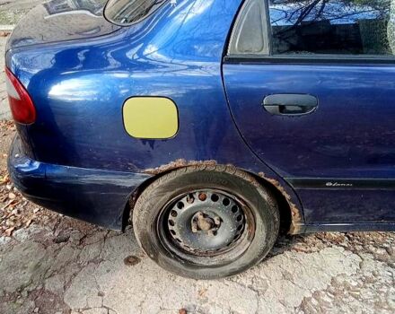 Синий Дэу Сенс, объемом двигателя 1.3 л и пробегом 400 тыс. км за 1100 $, фото 3 на Automoto.ua