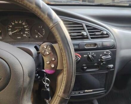 Синий Дэу Сенс, объемом двигателя 1.3 л и пробегом 369 тыс. км за 2100 $, фото 5 на Automoto.ua