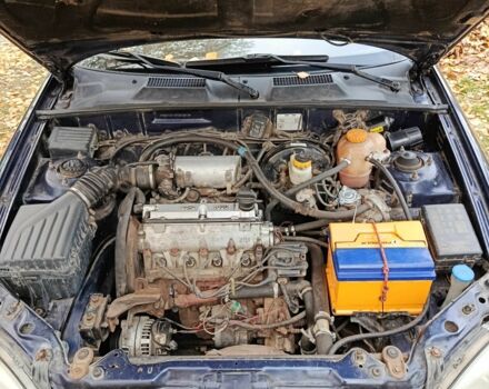 Деу Сенс 2006 у Переяславе-Хмельницком на Automoto.ua Синій Деу Сенс, об'ємом двигуна 1.3 л та пробігом 197 тис. км за 1500 $, фото 16 на Automoto.ua
