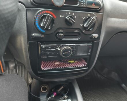 Синий Дэу Сенс, объемом двигателя 1.5 л и пробегом 236 тыс. км за 2200 $, фото 5 на Automoto.ua