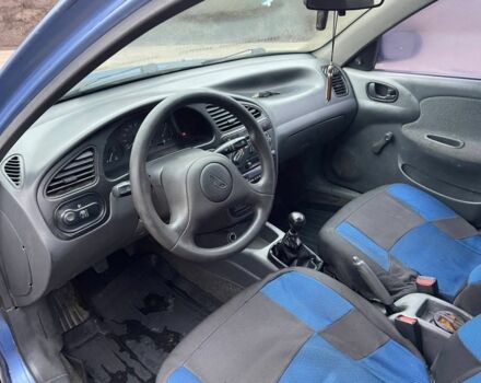 Синий Дэу Сенс, объемом двигателя 1.4 л и пробегом 175 тыс. км за 1250 $, фото 4 на Automoto.ua