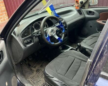 Синий Дэу Сенс, объемом двигателя 1.3 л и пробегом 220 тыс. км за 1700 $, фото 3 на Automoto.ua