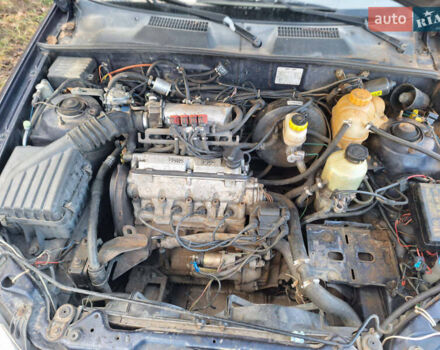 Синій Деу Сенс, об'ємом двигуна 1.3 л та пробігом 200 тис. км за 2000 $, фото 6 на Automoto.ua