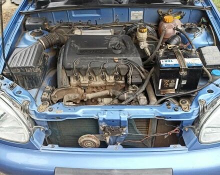 Синий Дэу Сенс, объемом двигателя 1.4 л и пробегом 145 тыс. км за 2300 $, фото 4 на Automoto.ua