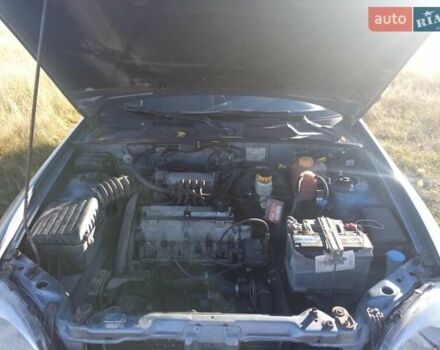 Синій Деу Сенс, об'ємом двигуна 1.4 л та пробігом 209 тис. км за 2250 $, фото 2 на Automoto.ua