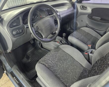Деу Сенс 2008 у Харкові на Automoto.ua Синій Деу Сенс, об'ємом двигуна 1.5 л та пробігом 128 тис. км за 2999 $, фото 20 на Automoto.ua