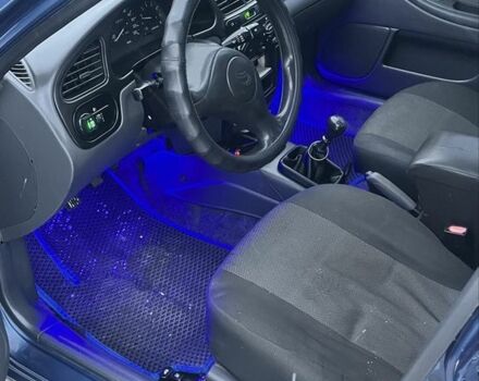 Синий Дэу Сенс, объемом двигателя 1.5 л и пробегом 135 тыс. км за 2700 $, фото 5 на Automoto.ua