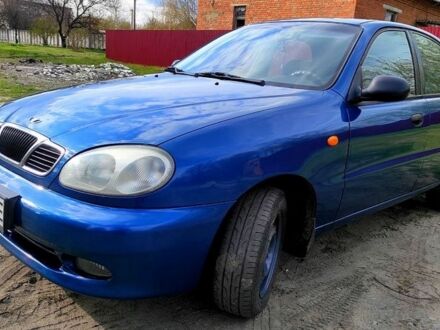 Синий Дэу Сенс, объемом двигателя 0 л и пробегом 272 тыс. км за 2800 $, фото 1 на Automoto.ua