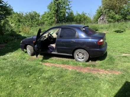 Дэу Сенс 2003 в Яворове на Automoto.ua Синий Дэу Сенс, объемом двигателя 0 л и пробегом 200 тыс. км за 1450 $, фото 1 на Automoto.ua