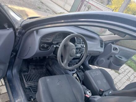 Дэу Сенс 2004 в Попольне на Automoto.ua Синий Дэу Сенс, объемом двигателя 1.3 л и пробегом 140 тыс. км за 2000 $, фото 1 на Automoto.ua