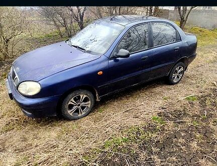 Дэу Сенс 2004 в Ромнах на Automoto.ua Синий Дэу Сенс, объемом двигателя 13 л и пробегом 200 тыс. км за 1150 $, фото 1 на Automoto.ua