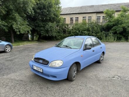 Деу Сенс 2005 у Покровськ (Красноармійськ) на Automoto.ua Синій Деу Сенс, об'ємом двигуна 1.5 л та пробігом 200 тис. км за 1500 $, фото 1 на Automoto.ua
