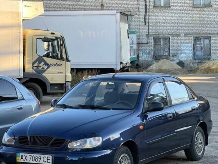 Синий Дэу Сенс, объемом двигателя 1.5 л и пробегом 150 тыс. км за 2500 $, фото 1 на Automoto.ua