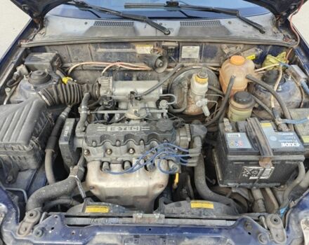 Синий Дэу Сенс, объемом двигателя 1.5 л и пробегом 121 тыс. км за 3000 $, фото 1 на Automoto.ua