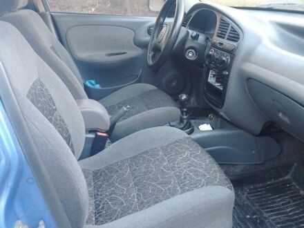 Синій Деу Сенс, об'ємом двигуна 1.5 л та пробігом 269 тис. км за 2000 $, фото 1 на Automoto.ua