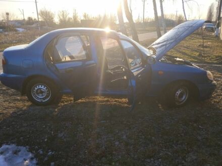 Синий Дэу Сенс, объемом двигателя 1.4 л и пробегом 350 тыс. км за 1500 $, фото 1 на Automoto.ua