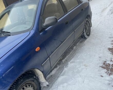 Синий Дэу Сенс, объемом двигателя 1.5 л и пробегом 253 тыс. км за 2800 $, фото 1 на Automoto.ua