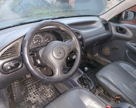 Зелений Деу Сенс, об'ємом двигуна 1.5 л та пробігом 300 тис. км за 900 $, фото 5 на Automoto.ua