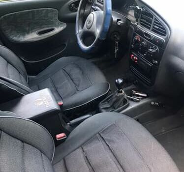 Зеленый Дэу Сенс, объемом двигателя 1.5 л и пробегом 200 тыс. км за 1850 $, фото 4 на Automoto.ua