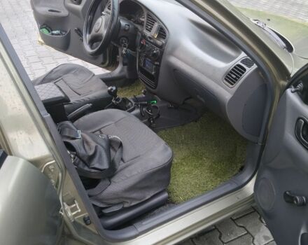 Зеленый Дэу Сенс, объемом двигателя 1.5 л и пробегом 164 тыс. км за 1799 $, фото 3 на Automoto.ua