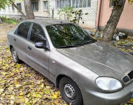 Зеленый Дэу Сенс, объемом двигателя 1.5 л и пробегом 2 тыс. км за 1677 $, фото 3 на Automoto.ua