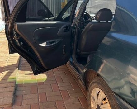 Зеленый Дэу Сенс, объемом двигателя 1.5 л и пробегом 368 тыс. км за 1200 $, фото 5 на Automoto.ua