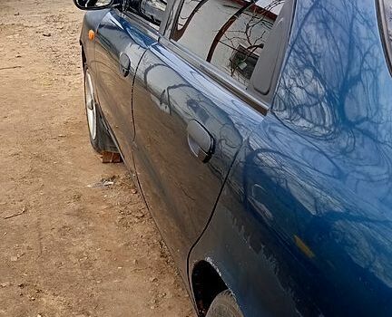 Зеленый Дэу Сенс, объемом двигателя 1.5 л и пробегом 120 тыс. км за 1550 $, фото 2 на Automoto.ua