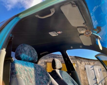 Деу Сенс 1998 у Кам'янське (Дніпродзержинськ) на Automoto.ua Зелений Деу Сенс, об'ємом двигуна 2 л та пробігом 235 тис. км за 1999 $, фото 12 на Automoto.ua