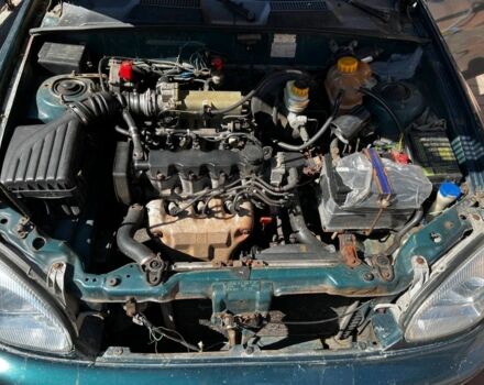 Зеленый Дэу Сенс, объемом двигателя 1.5 л и пробегом 368 тыс. км за 1200 $, фото 3 на Automoto.ua