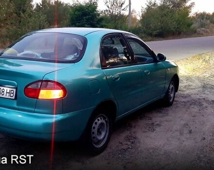 Зеленый Дэу Сенс, объемом двигателя 1.5 л и пробегом 300 тыс. км за 2100 $, фото 3 на Automoto.ua